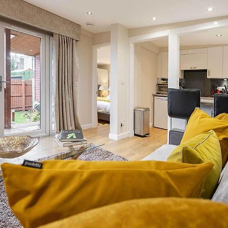 Garthill Lodge & Studio Falkirk Phòng bức ảnh