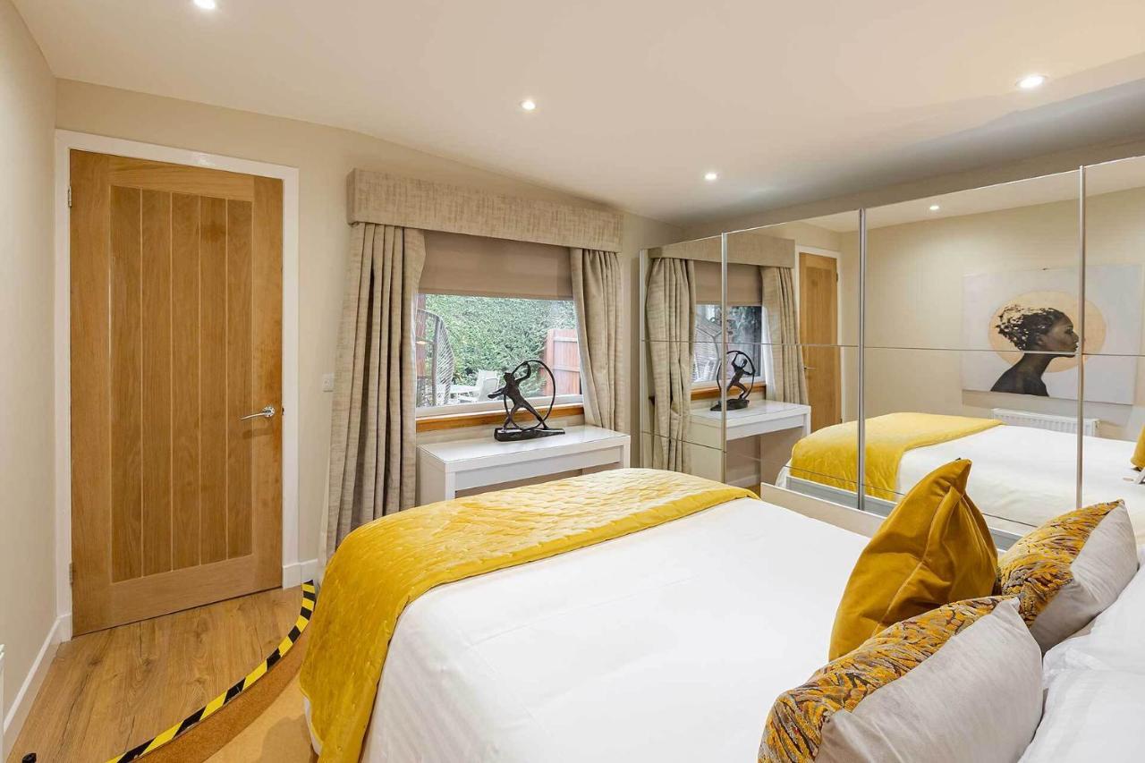 Garthill Lodge & Studio Falkirk Phòng bức ảnh